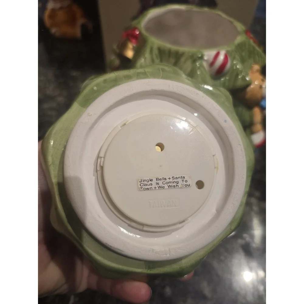 Christmas Tree Cookie Jar‎ Village Earthenware Musical Lid!! Works!!!